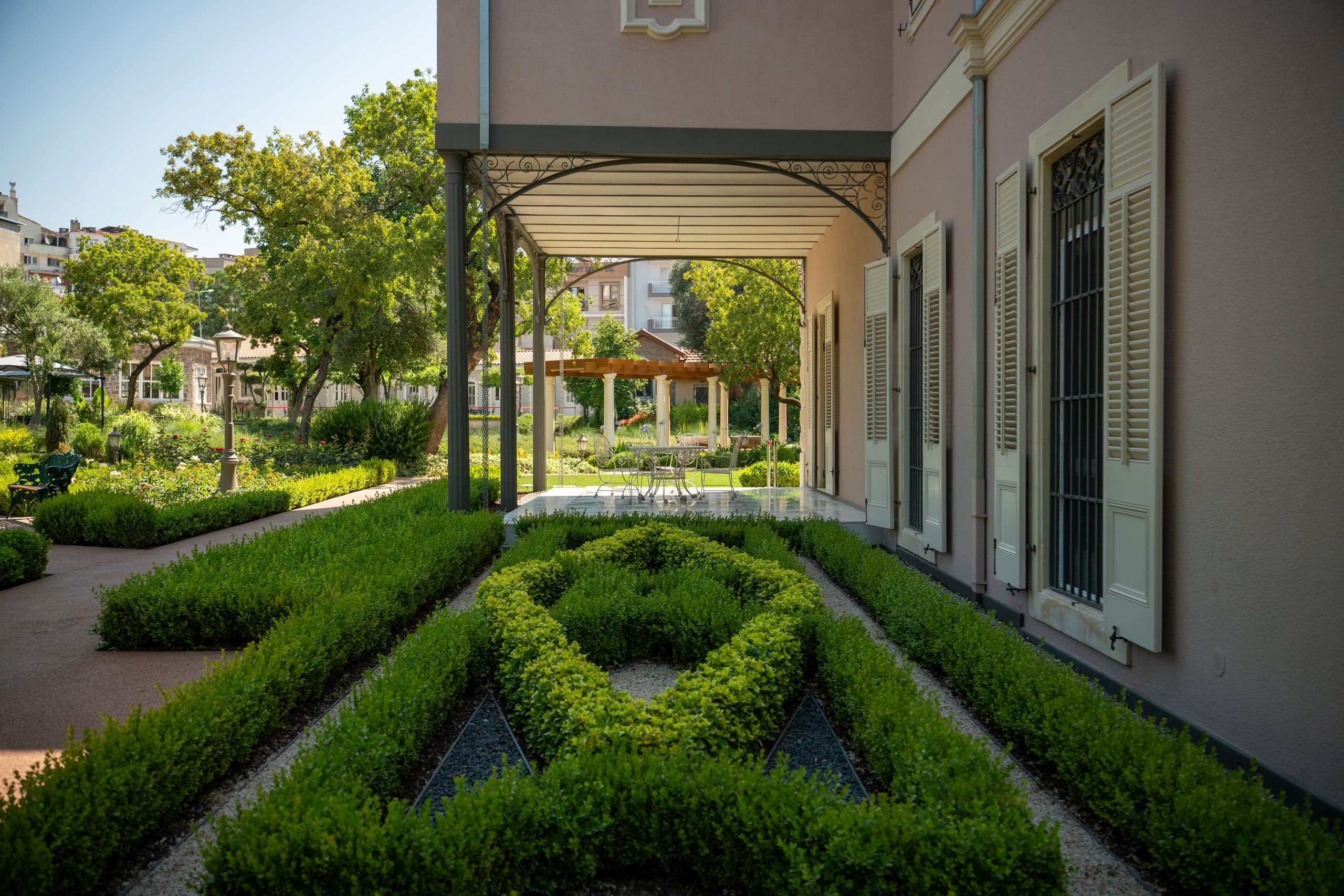 Mattheys Köşkü (Arkas Sanat Bornova) - Galeri 11