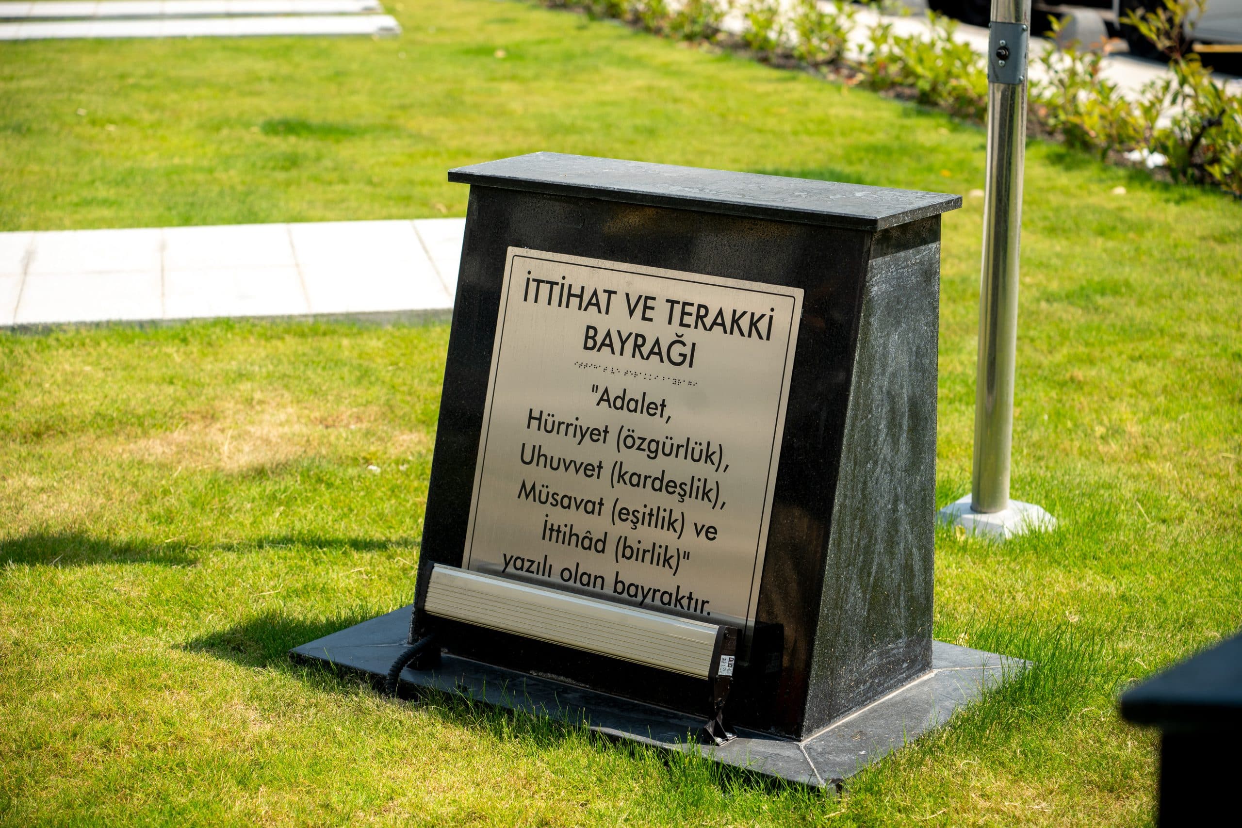 Abide-i Hürriyet Meydanı - Galeri 4