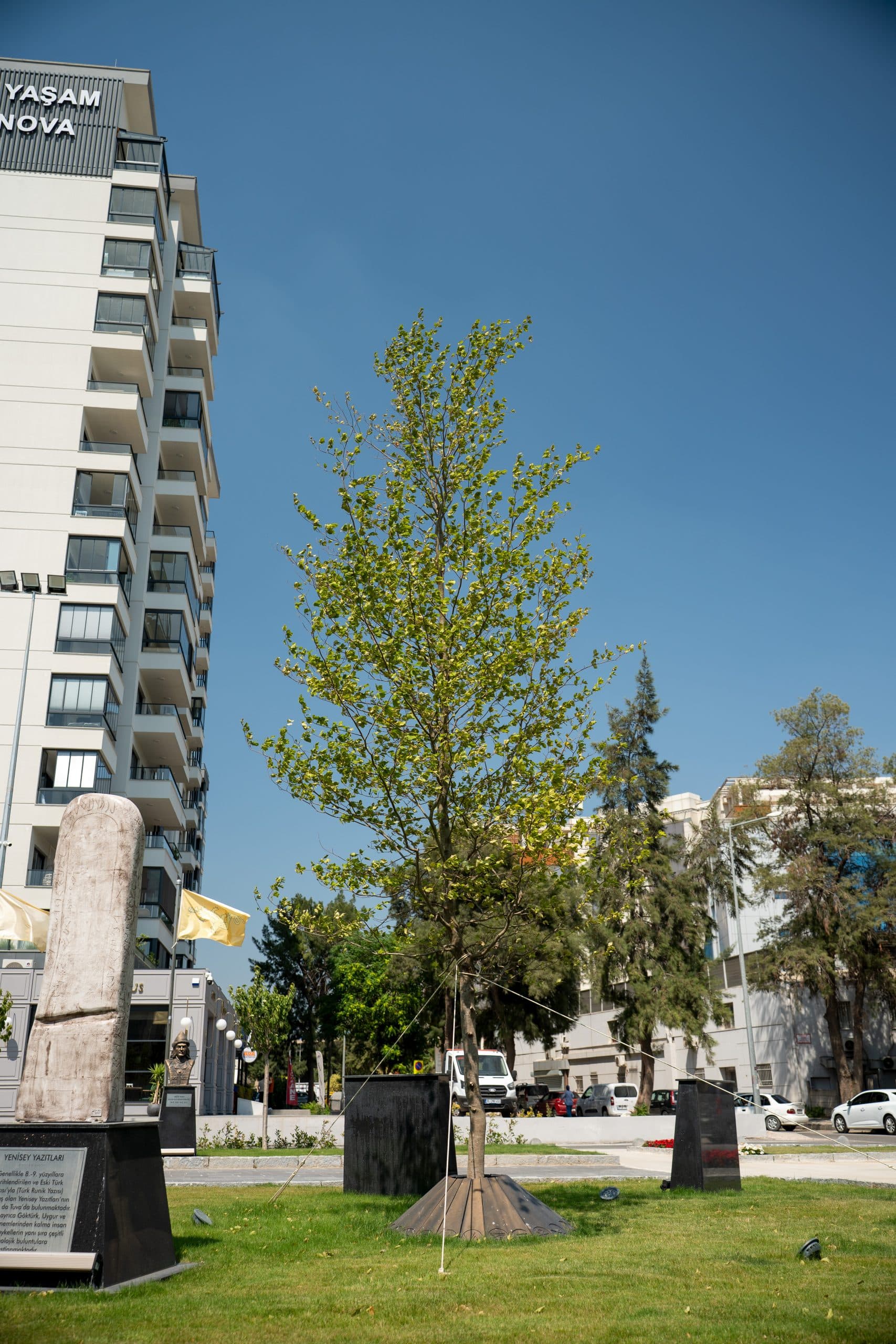 Abide-i Hürriyet Meydanı - Galeri 23