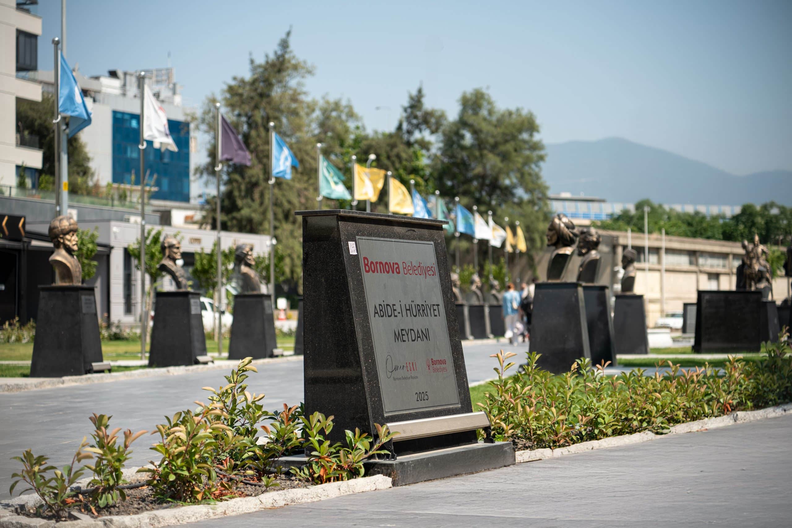 Abide-i Hürriyet Meydanı - Galeri 30