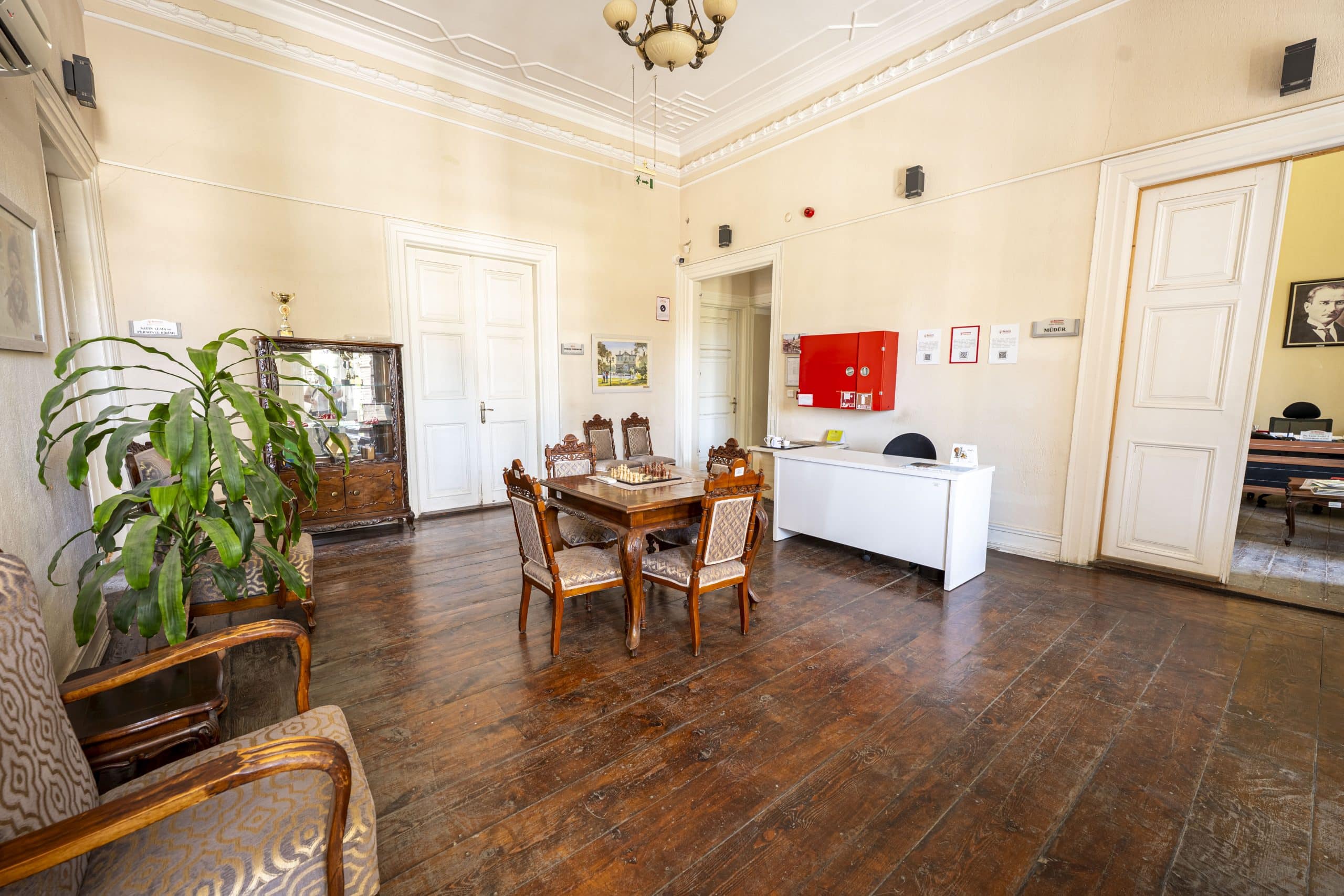 Belhomme Köşkü (Atatürk Kütüphanesi) - Galeri 7