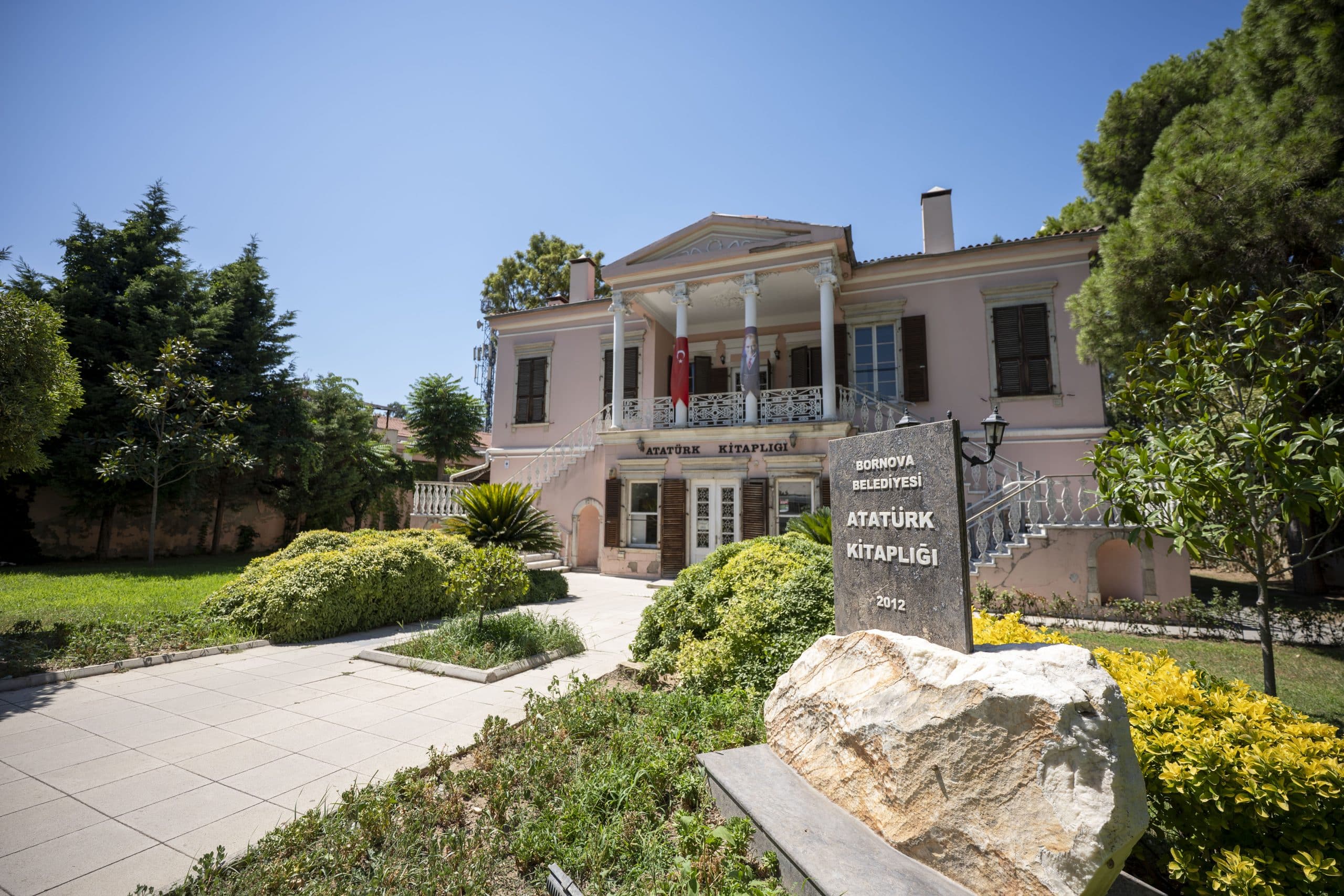 Belhomme Köşkü (Atatürk Kütüphanesi) - Galeri 11