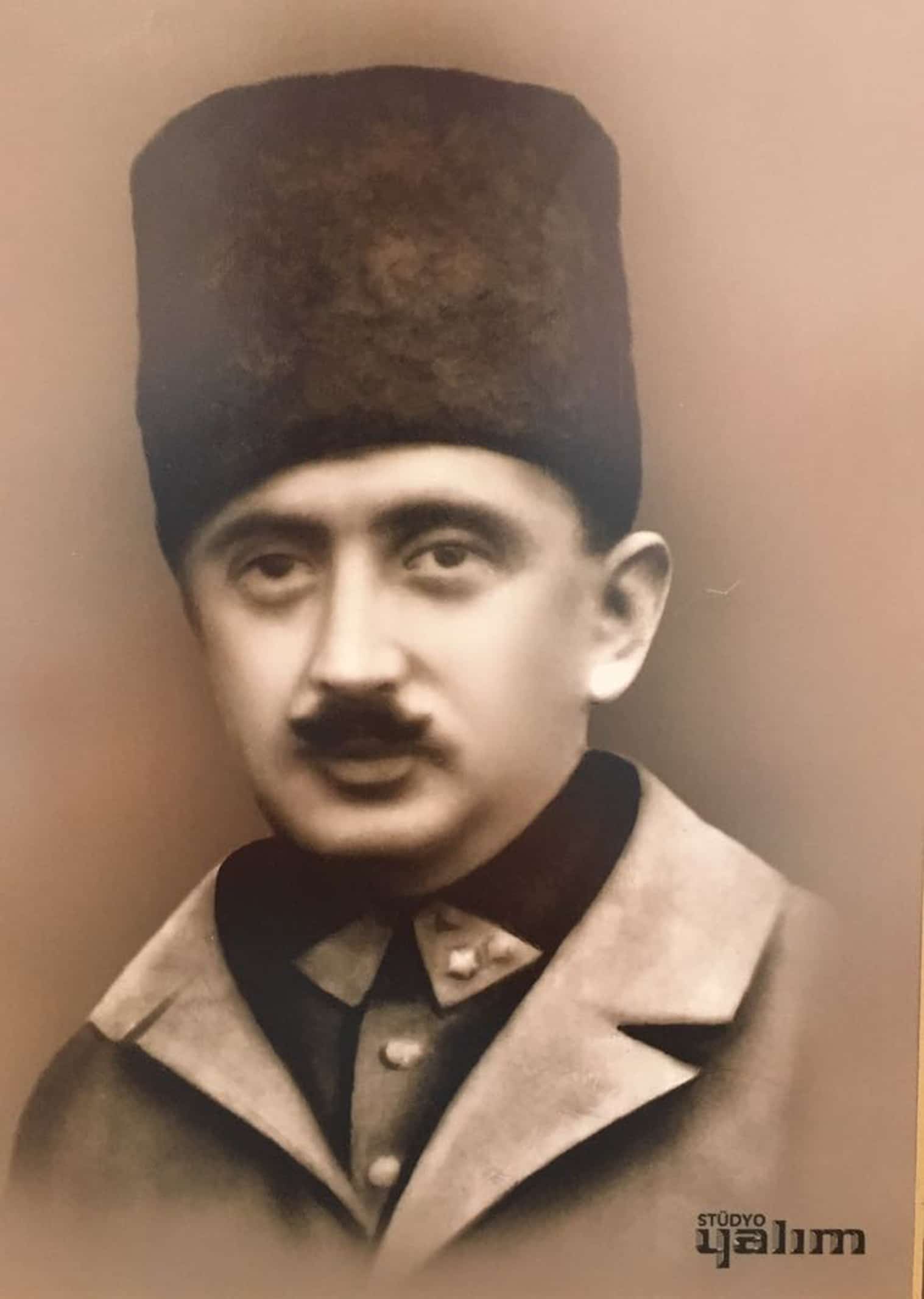 Yüzbaşı İbrahim Hakkı Erginakın portresi